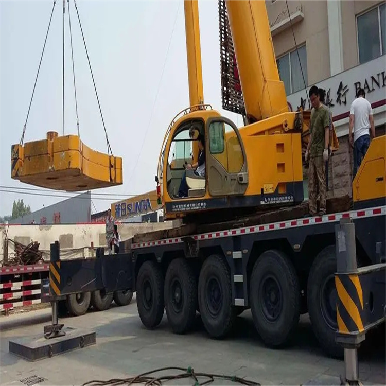 南丰镇当地吊车出租|机器吊装|75吨|工厂搬迁服务